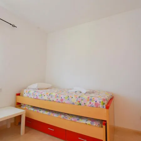 Book Jet - Tindaya Wifi & Pool *